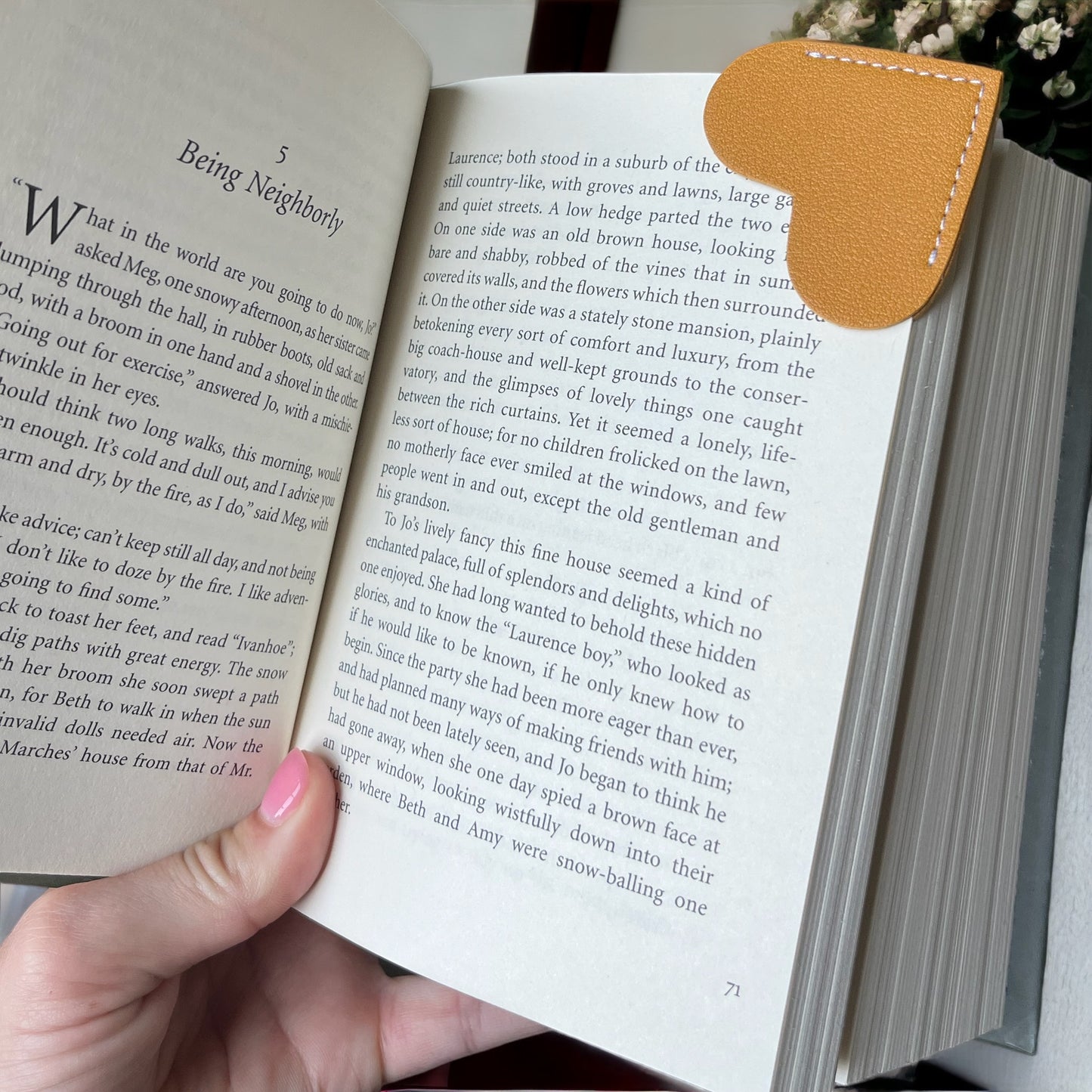 Heart Corner Bookmark (Various Colors)