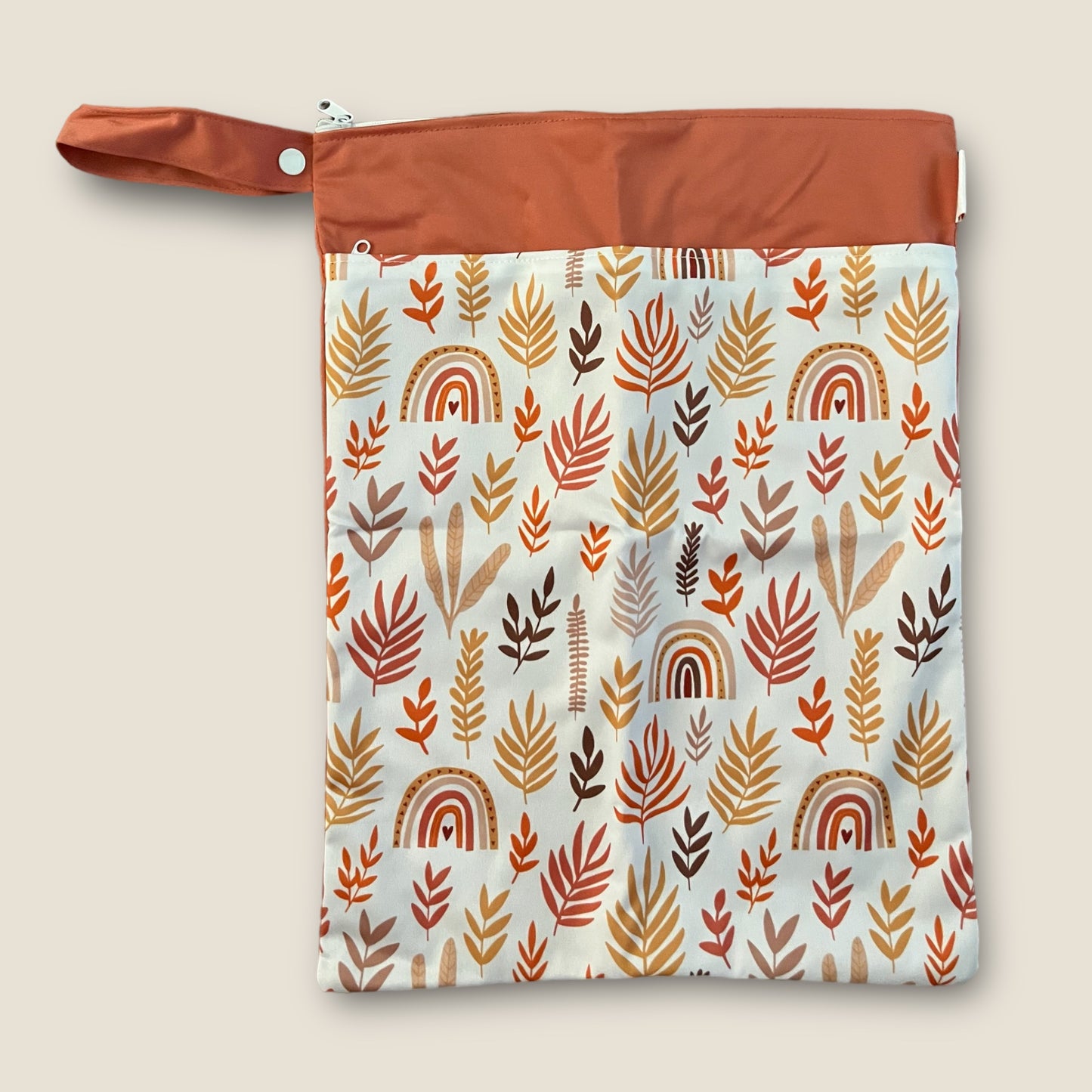 Book Parcel Bag: Winnie (Waterproof)