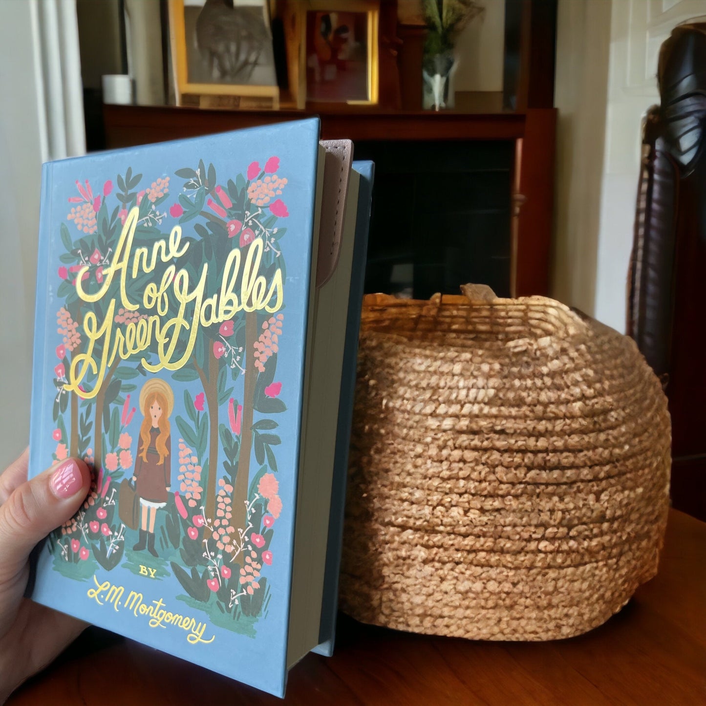 Heart Corner Bookmark (Various Colors)